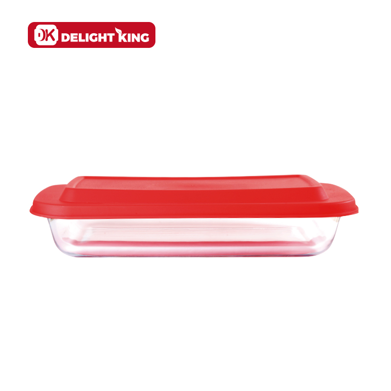 Glass baking dish