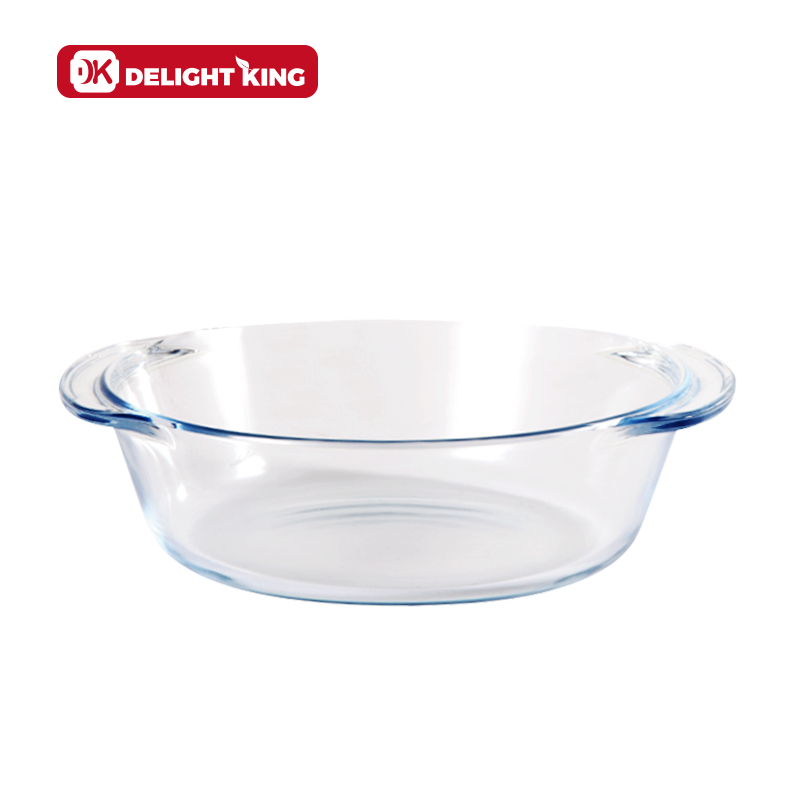 Glass baking dish