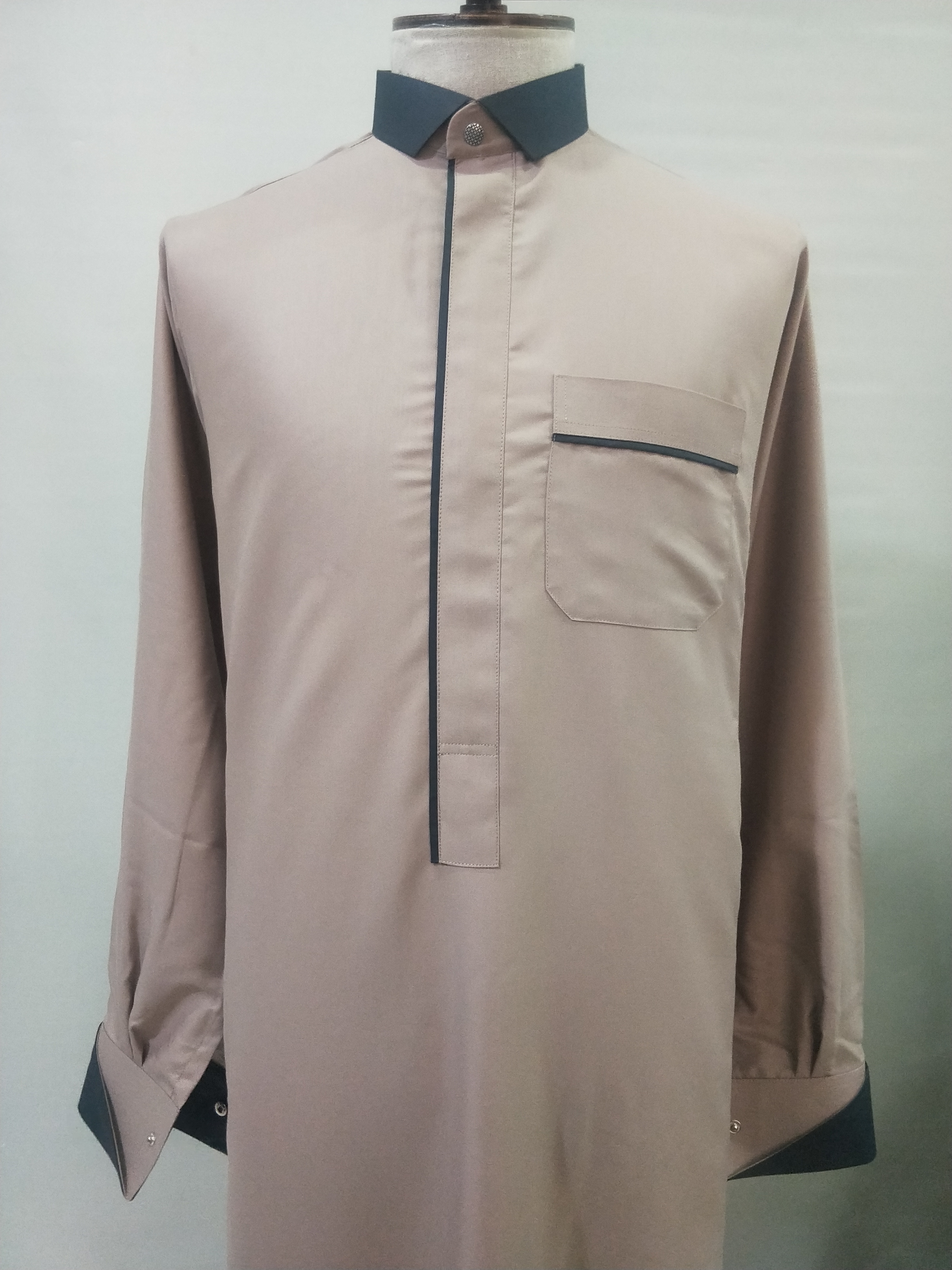 saudi style arab robe with combination