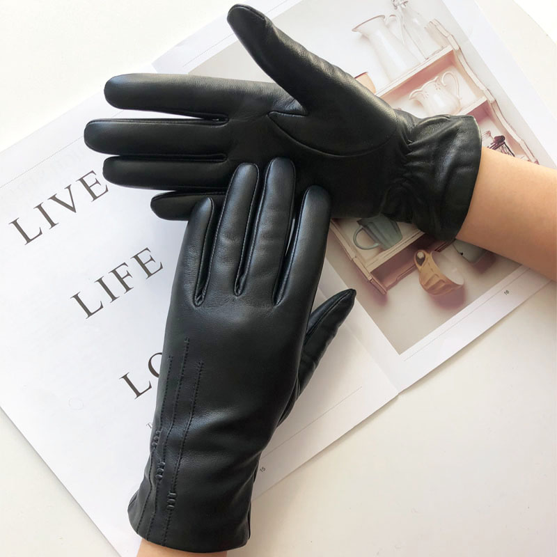2020 winter classical sheepskin touchscreen leather gloves