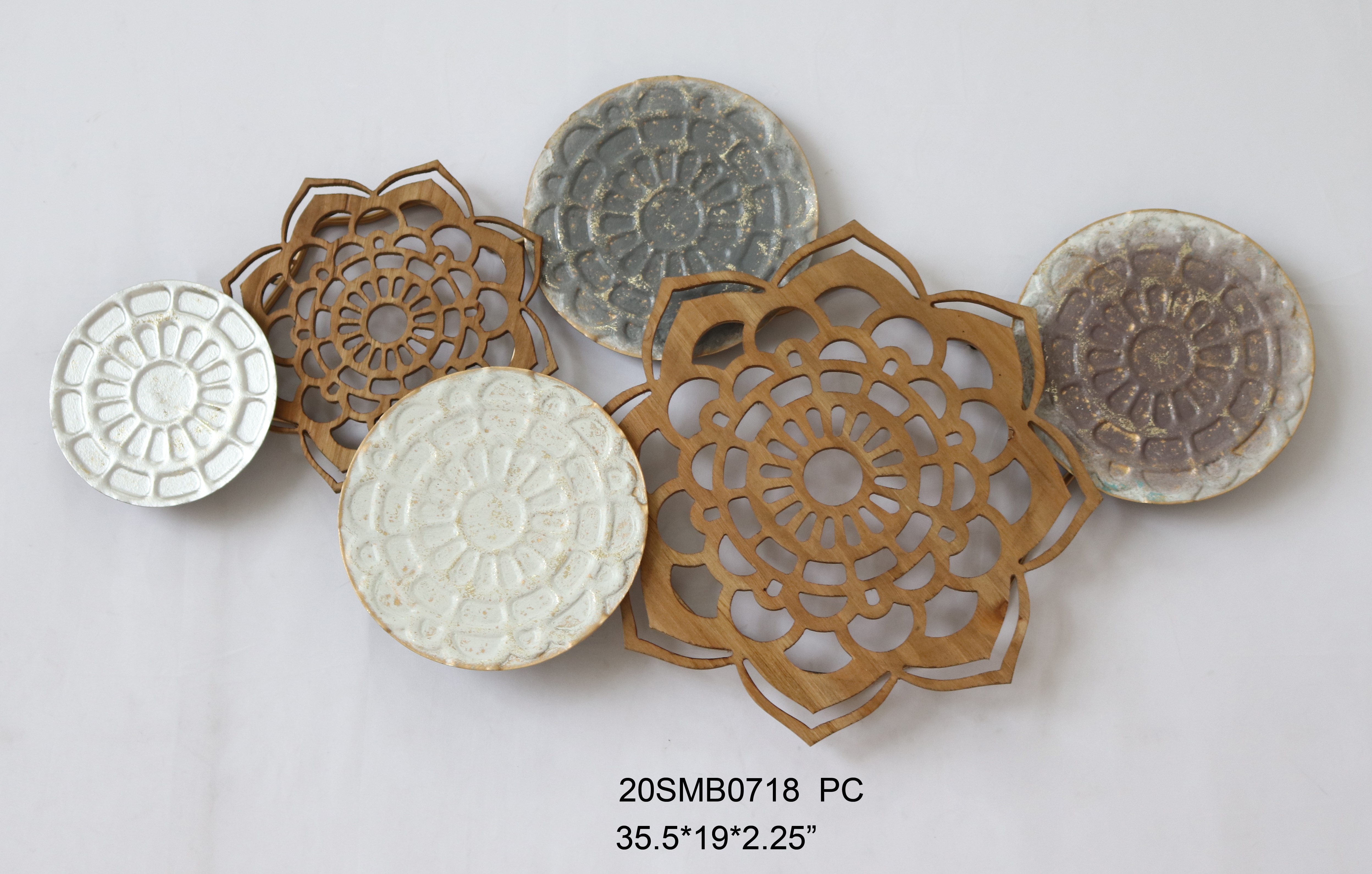 metal and wooden wall decor