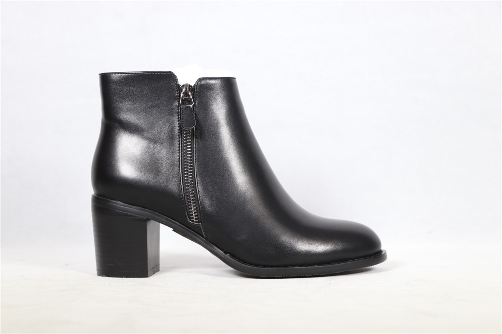 Leather Lady Boots