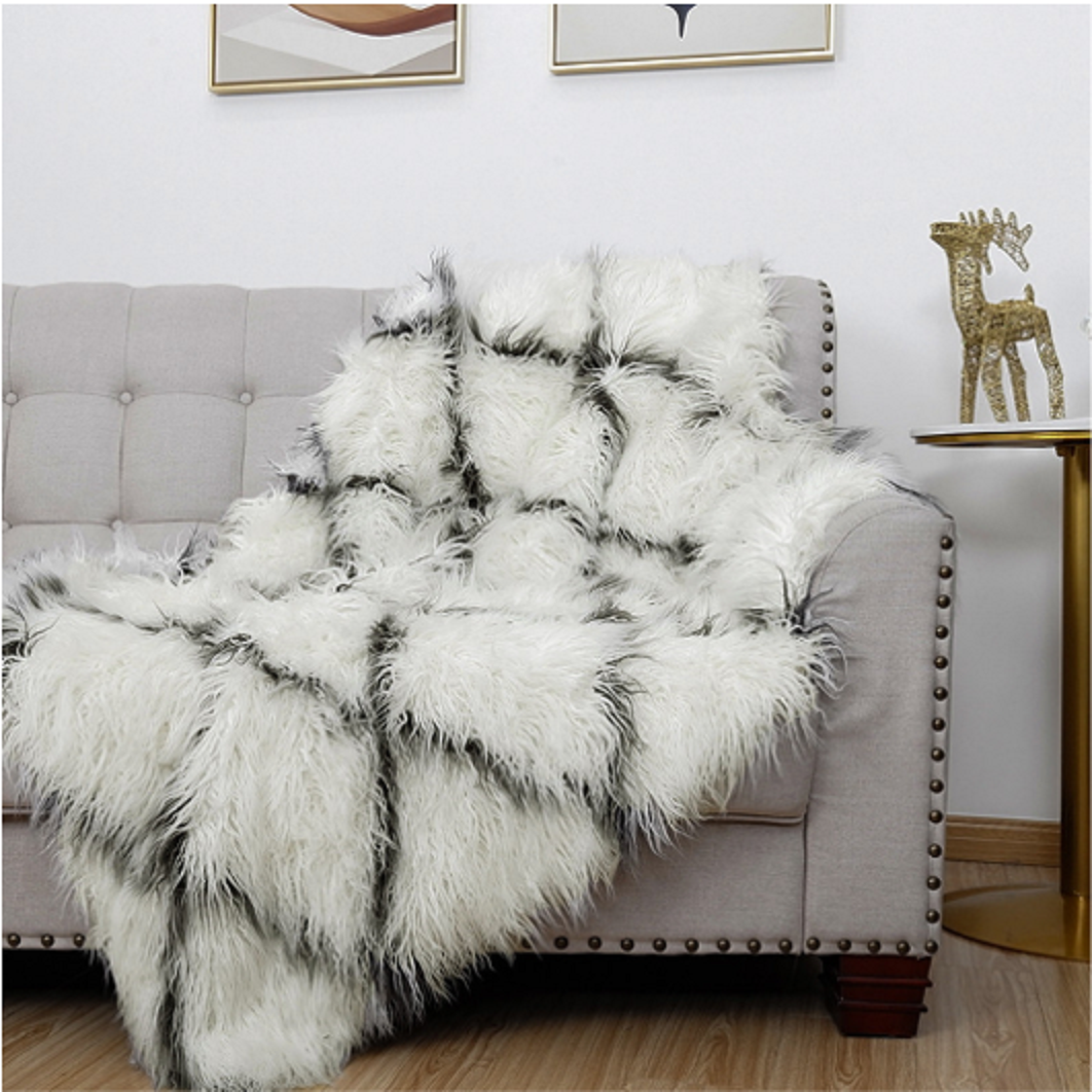 Decosy High And Low Pile Acrylic Jacquard Faux Tiger Throw Blanket