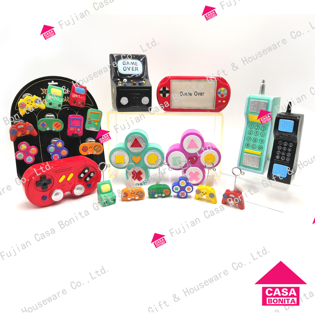Polyresin Computer Game Moeny Bank, Photo Clip, Magnet Coin Box Saving Bank,piggy Bank Best Seller New Arrivals