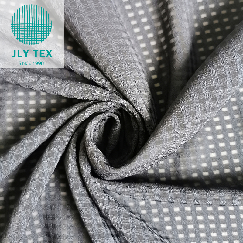 Chiffon yarn-dyed gray small square