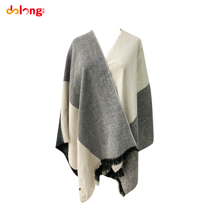 poncho cape shawl with lurex