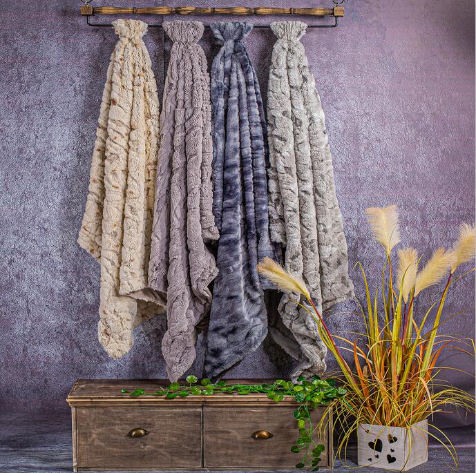 Embossed and Cutting Fake Fur ThrowBlanket