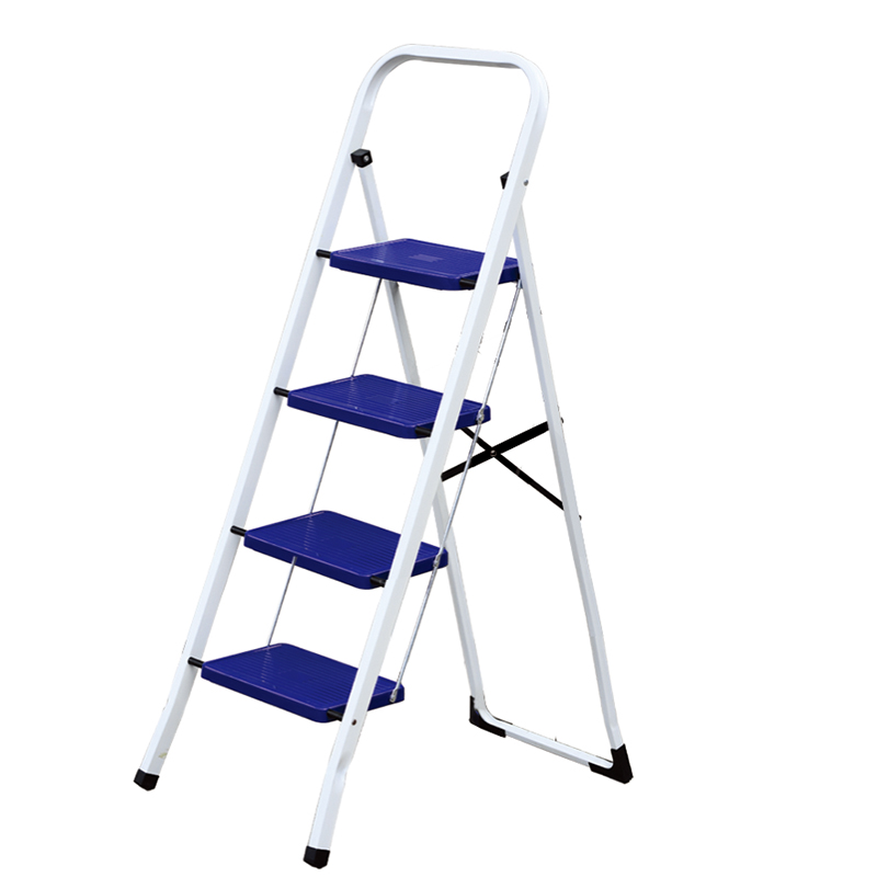 EN14183 steel folding wide step ladder with slip resistant steps and feet