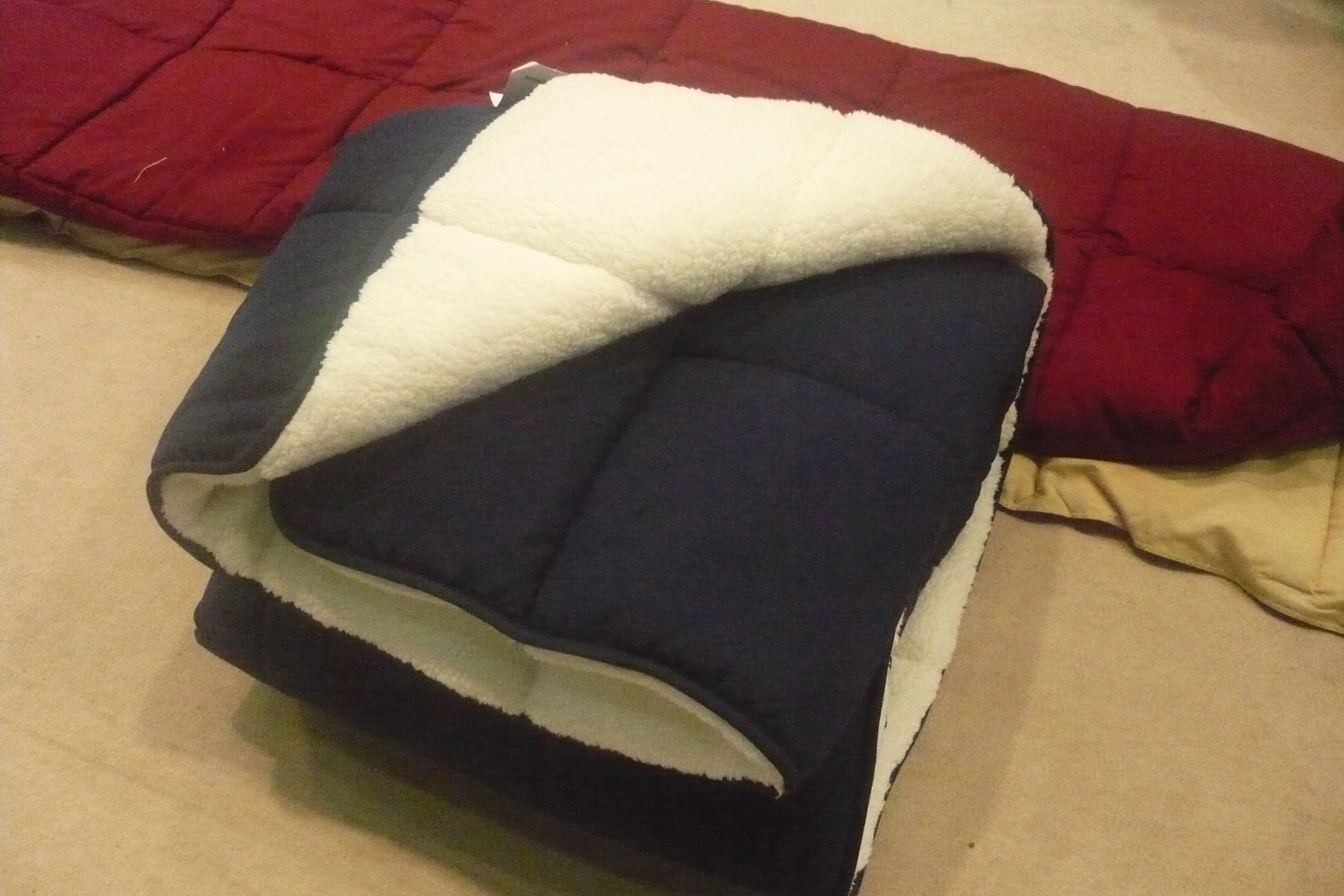 Sherpa quilt/Comforter