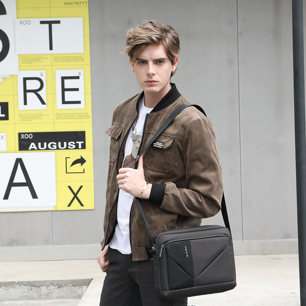 Aoking Anti-theft Lightweight Crossbody Bag Men