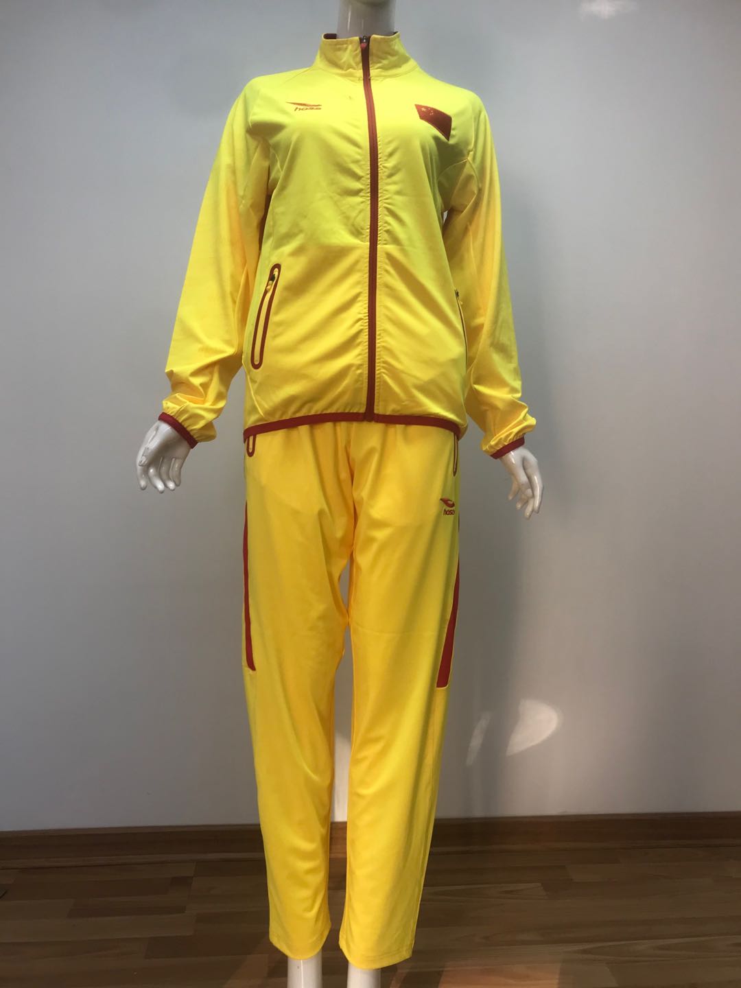 Sport & knitting suit