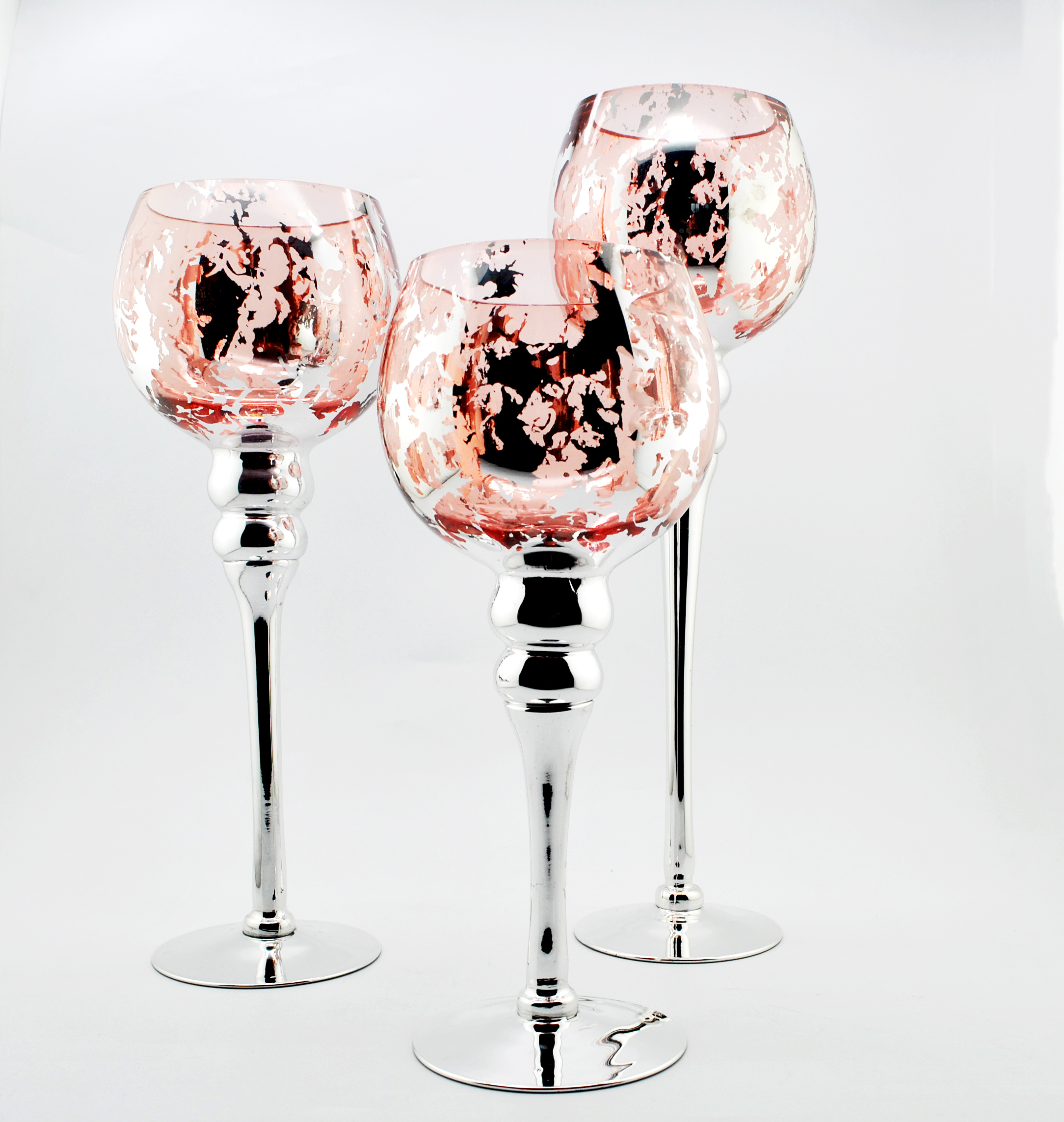 Set Of 3 Candle Holder Set With Sprayed Color & Silver/Gold Deco.