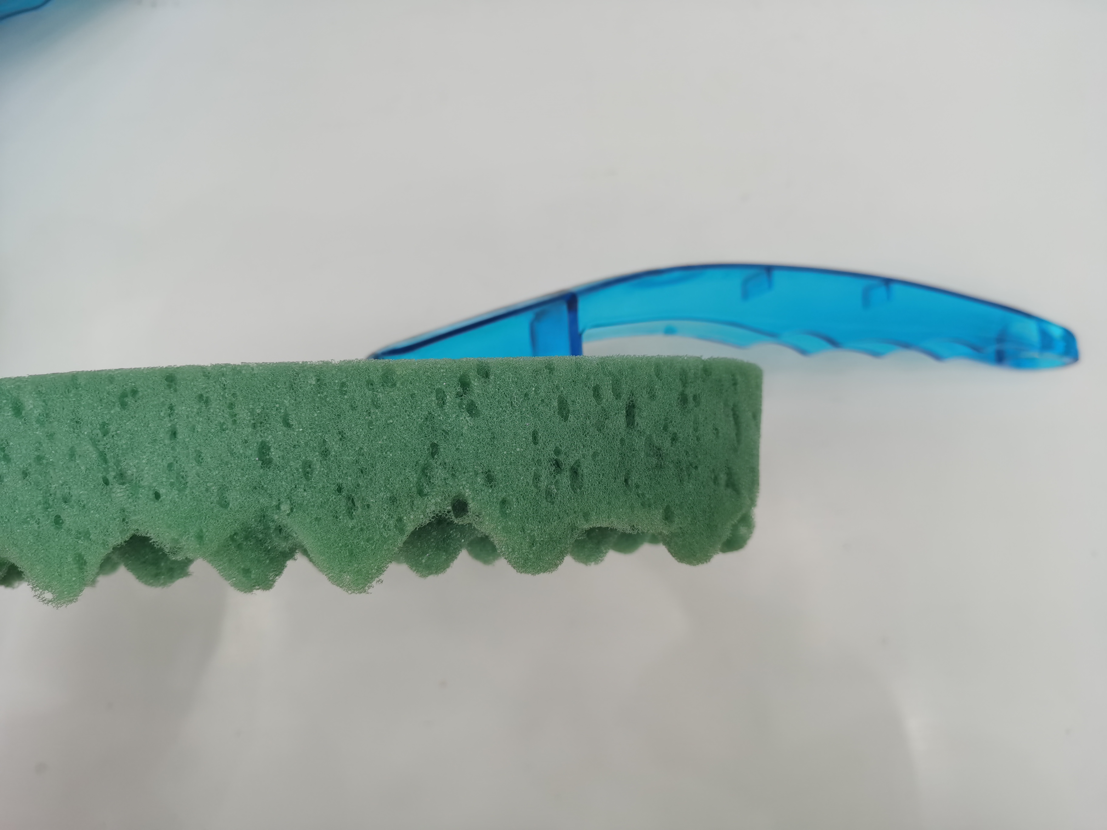 Sponge car brush