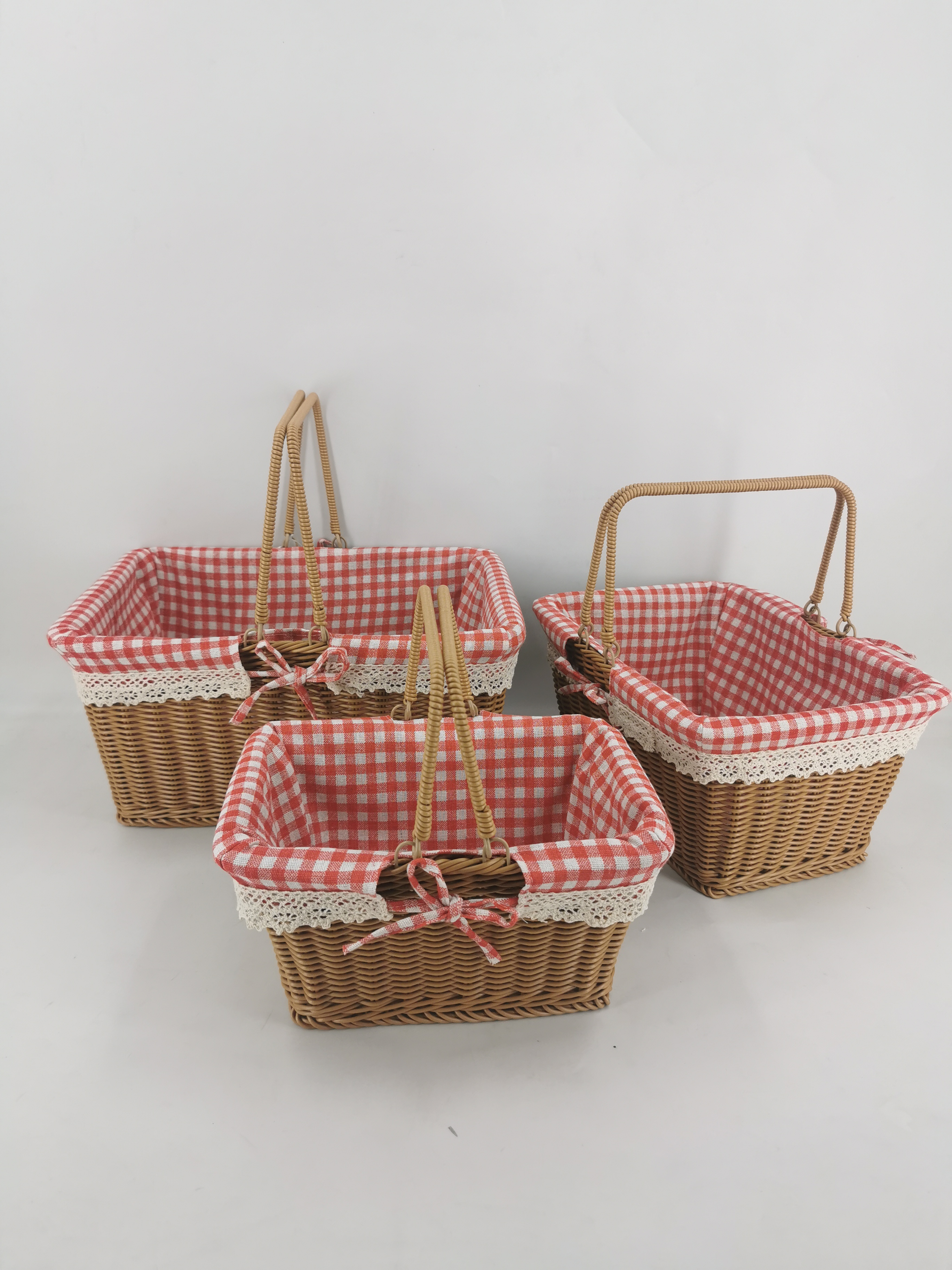 plstic basket