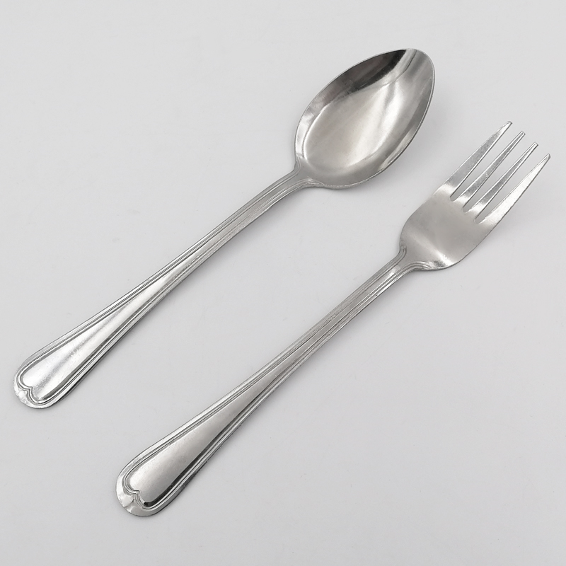 High quality classic flatware set