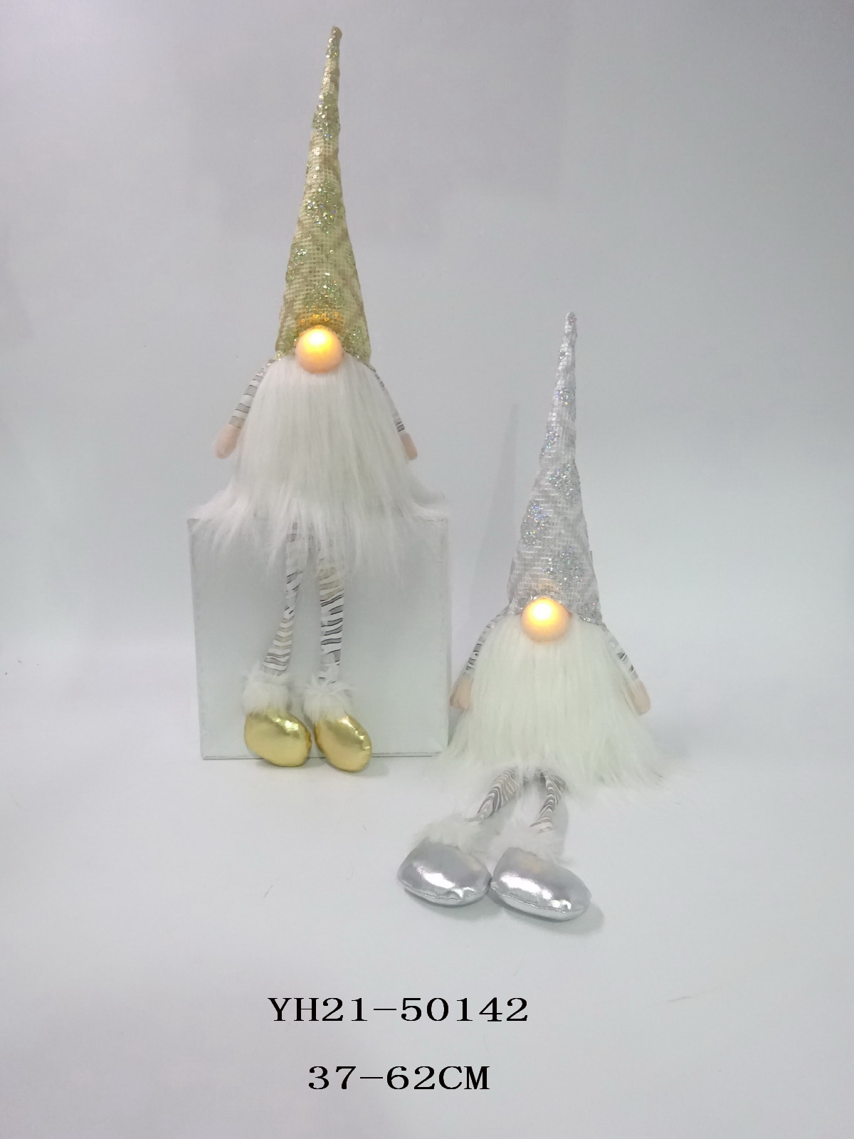 37/62CM Sitting Christmas Gnome with Dangle Feet with Light