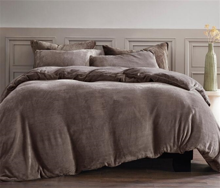 Solid Color / Printed Flannel Bedding Sets
