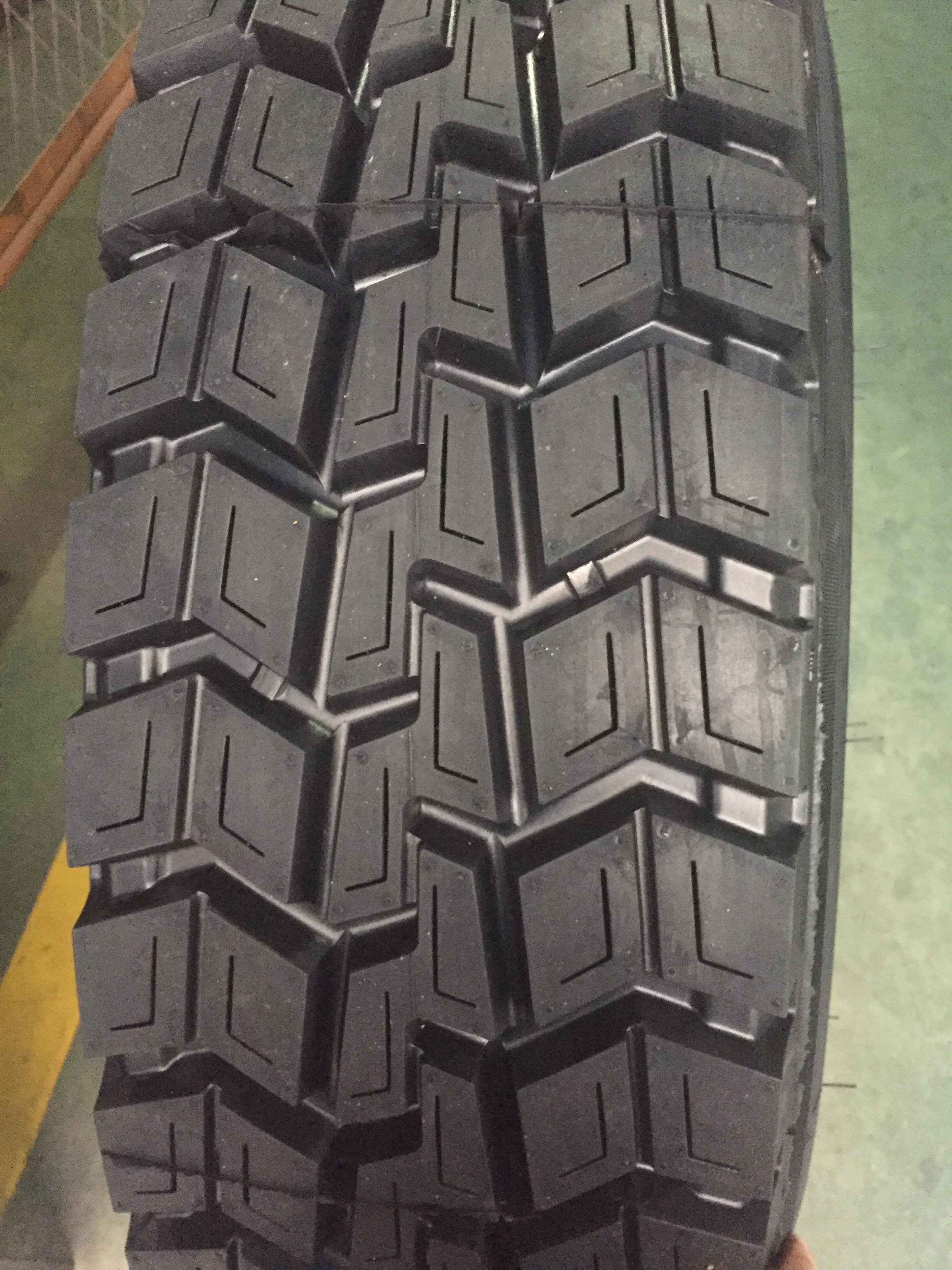 Safecess 315/80r22.5 Sfc87