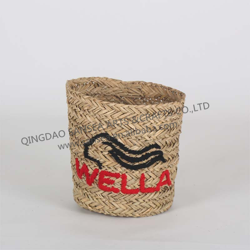 Straw basket