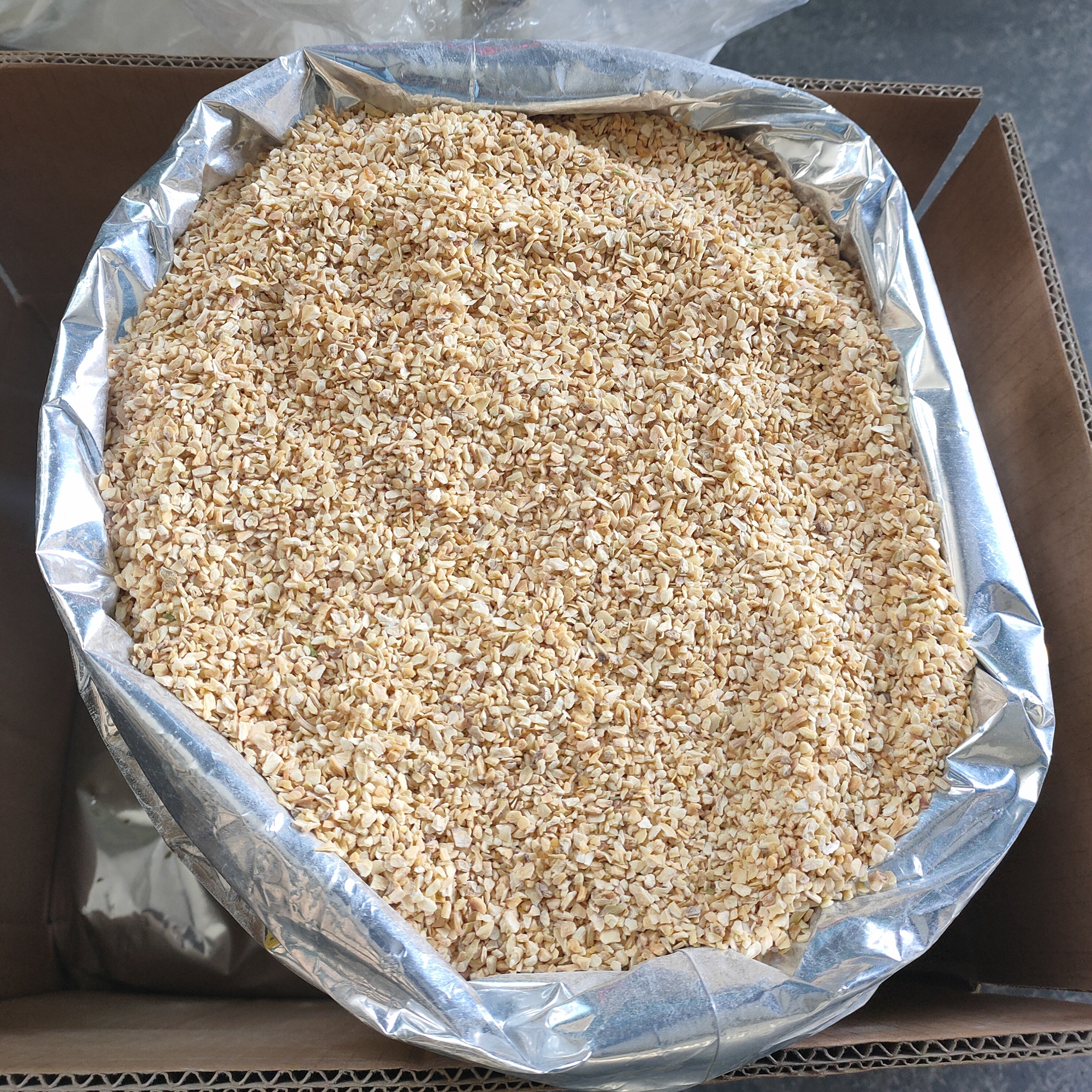 FREE SAMPLE dried vegetables garlic granules 8-16mesh