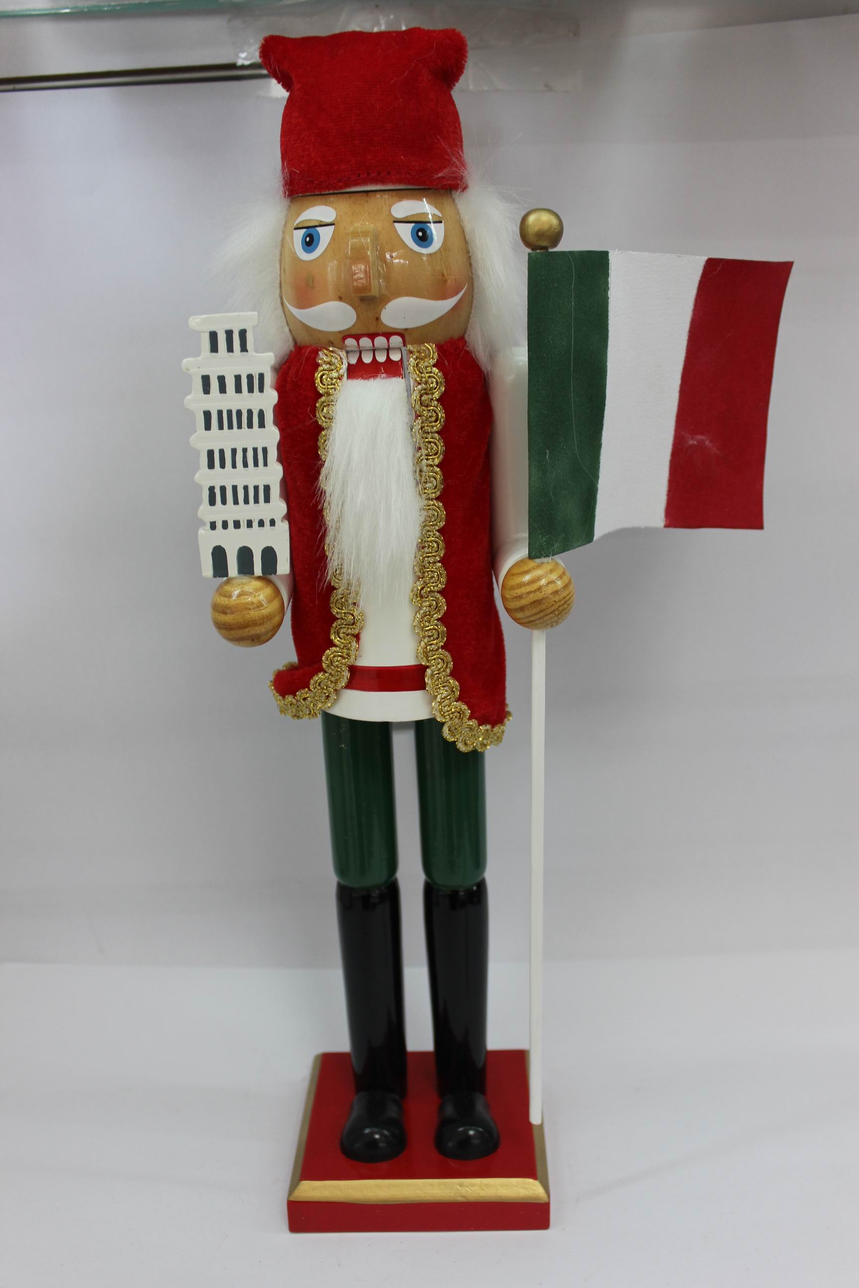 15inch Italy Tower Of Pisa Nutcracker