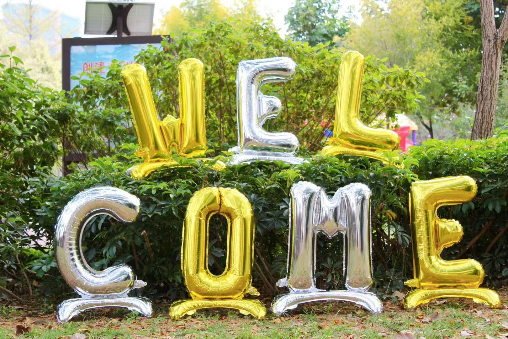 standing number and letter foil balloon