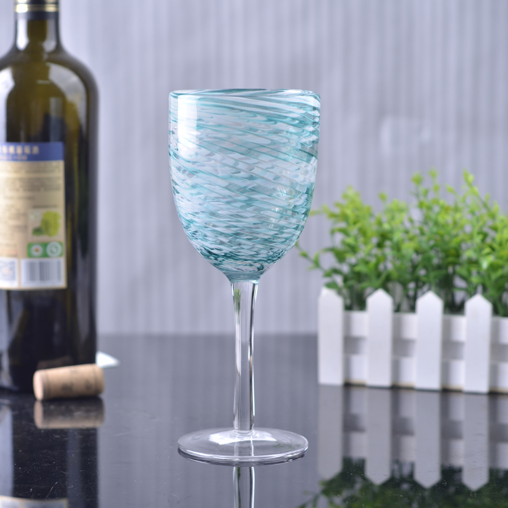 Green and white color wine glass set red wine glass white wine glass