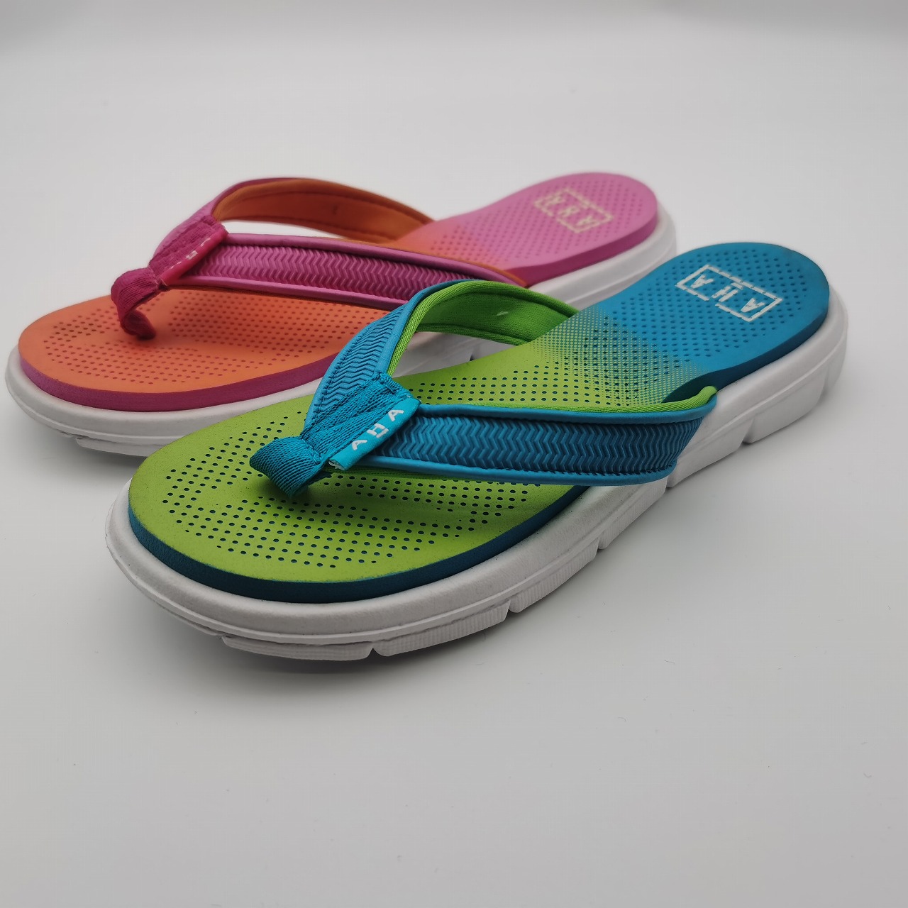 women beach slippers