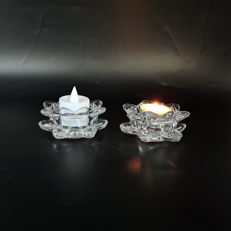Flower shaped clear crystal glass candle holder for tealight