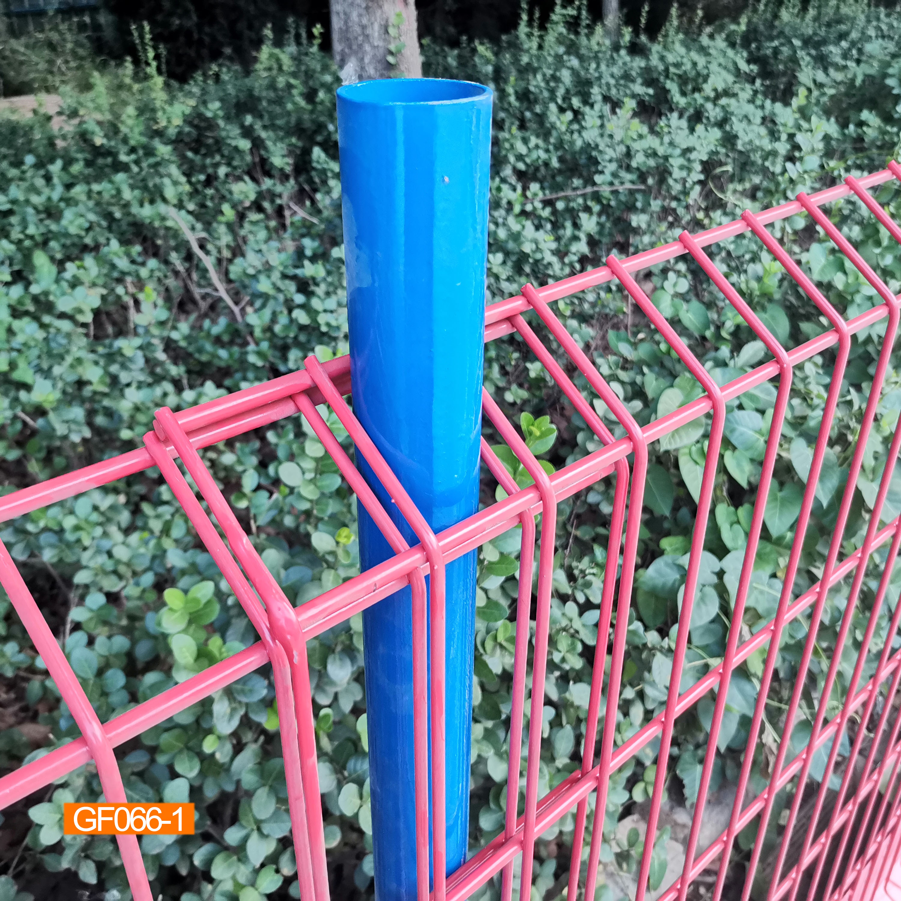Edge protection fence popular in construction site