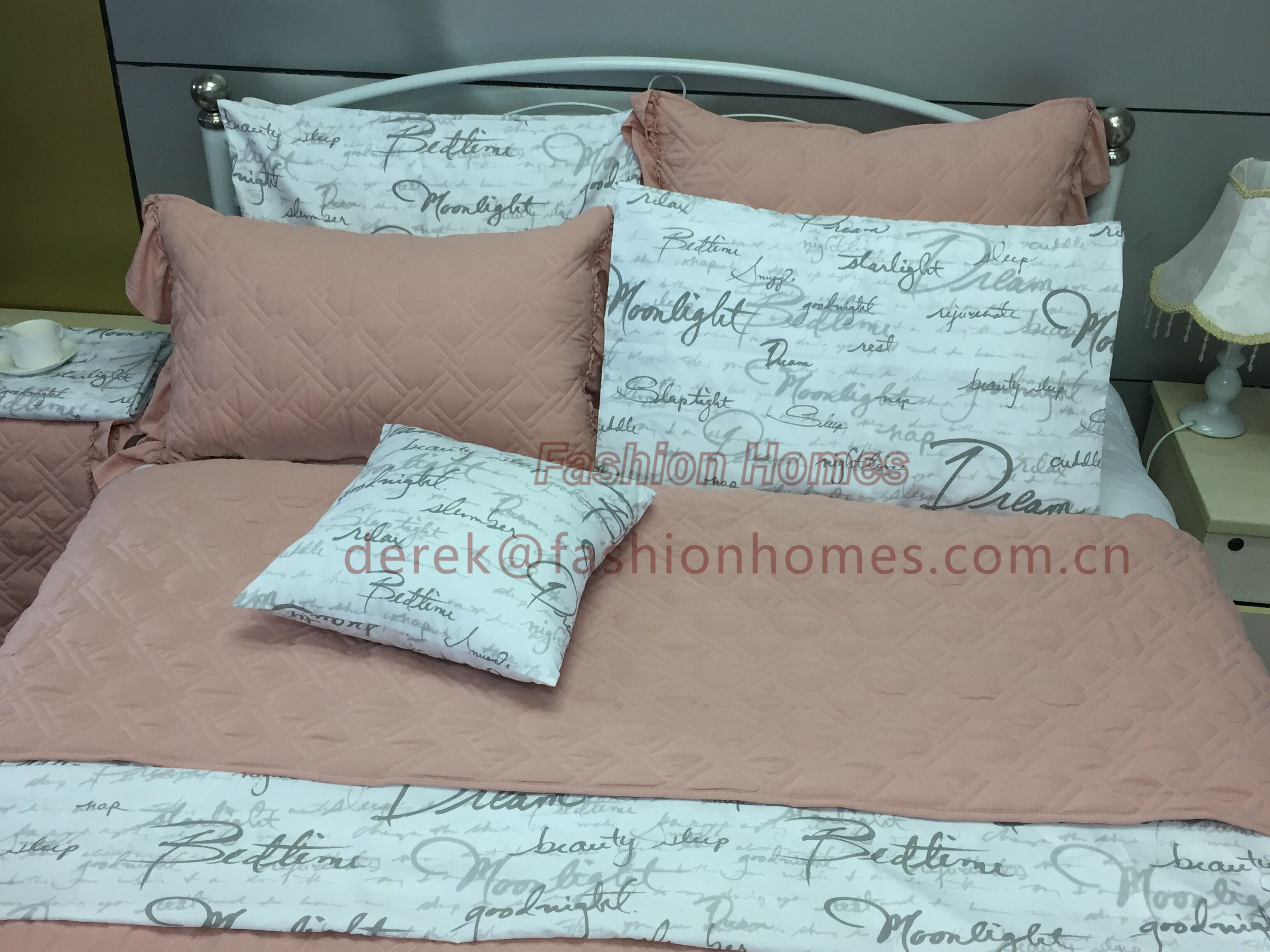 Microfiber soft washed quilt
