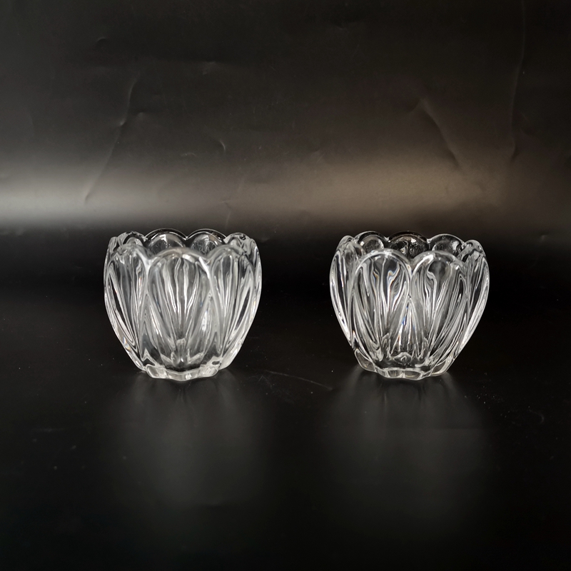 Flower shaped crystal glass candle holder for tealight