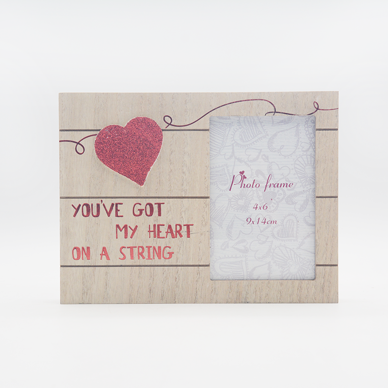 Natural wood Photo Frame 4x6" Valentine's Day