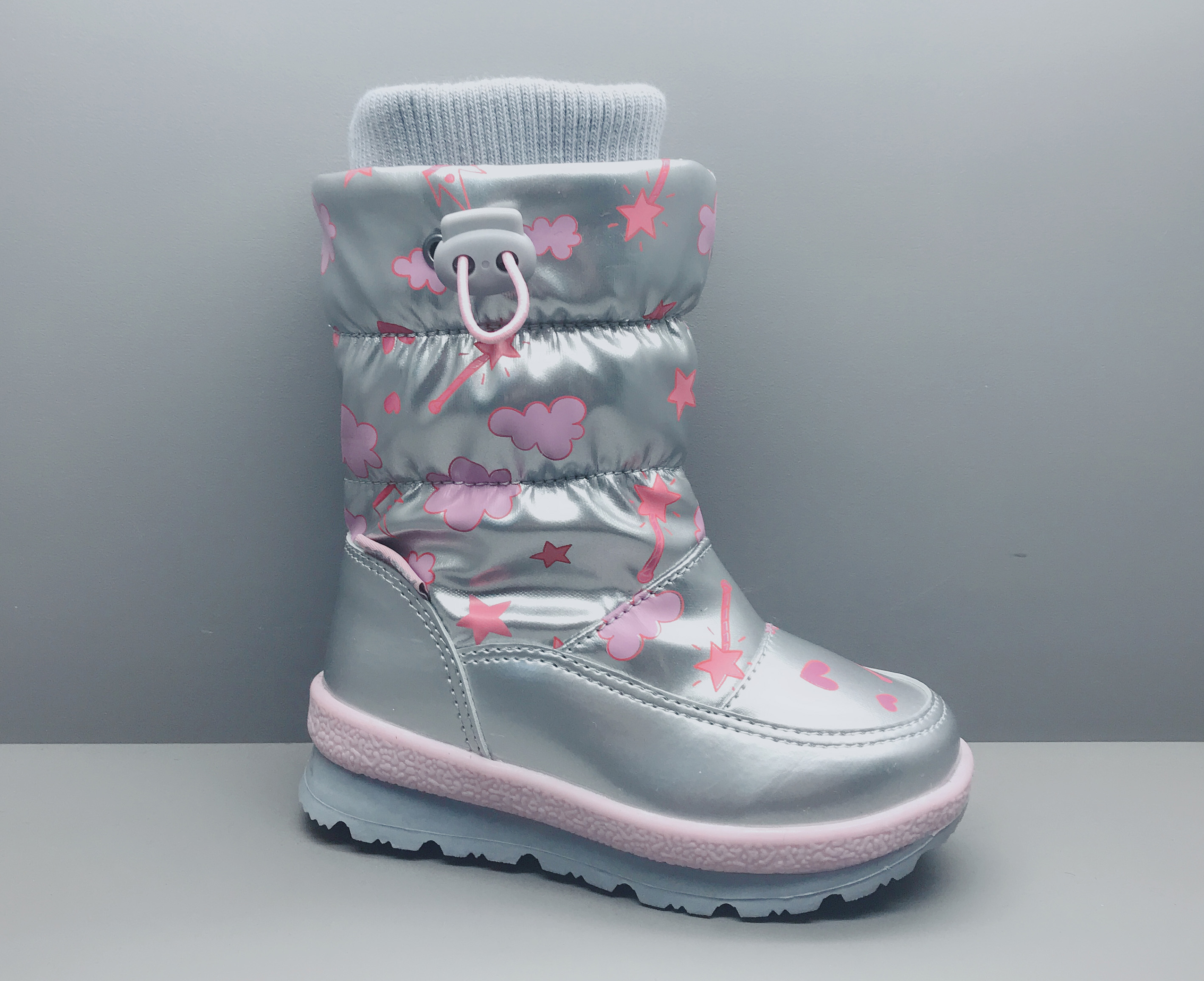 Snow boots