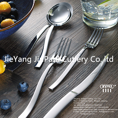 A052 Modern silver ware /cutlery