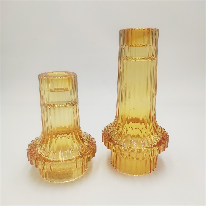 Ribbed design glass candlestick holder