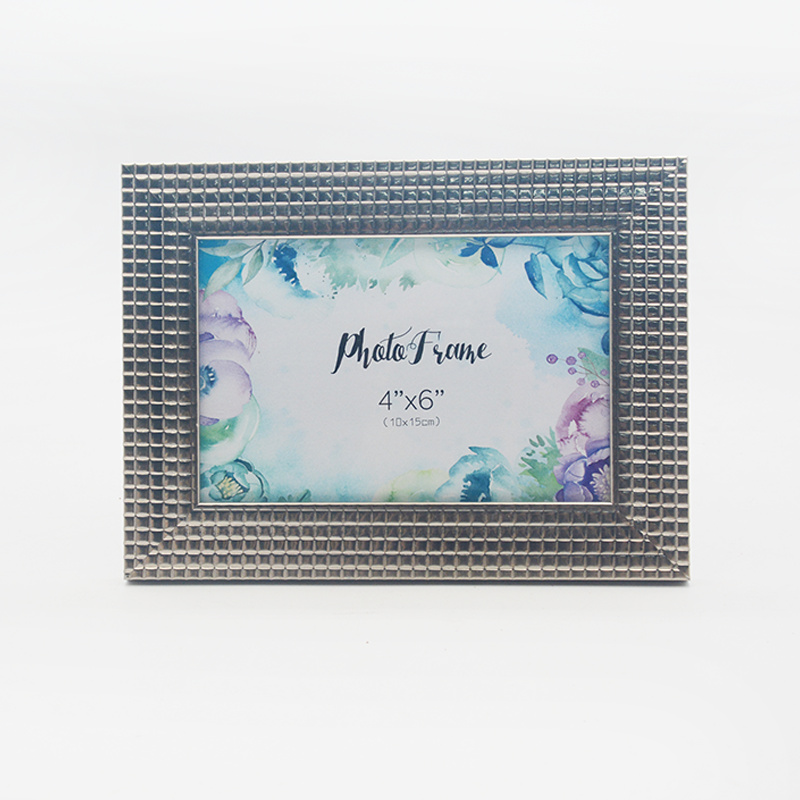 PS Photo Frame 4x6" Gold Checked