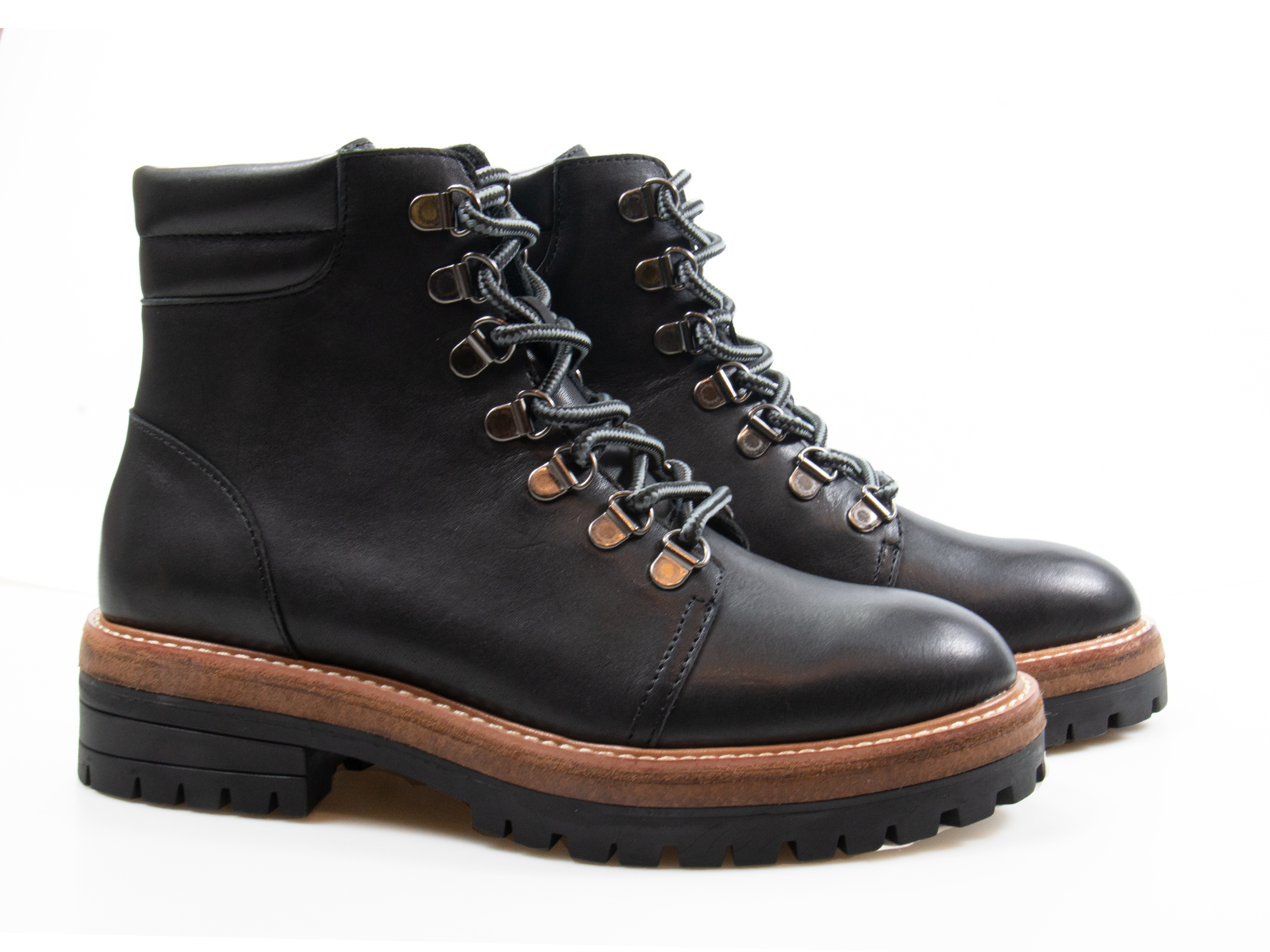 LEATHER BOOTS /lady boots/lady shoes/outdoor shoes