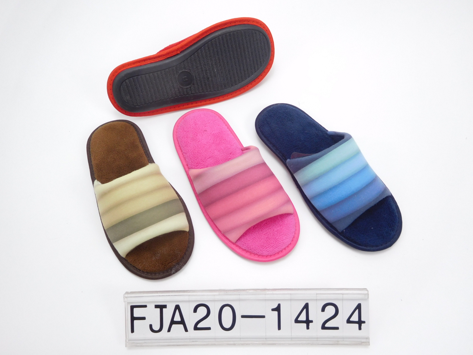 Indoor ladies slippers