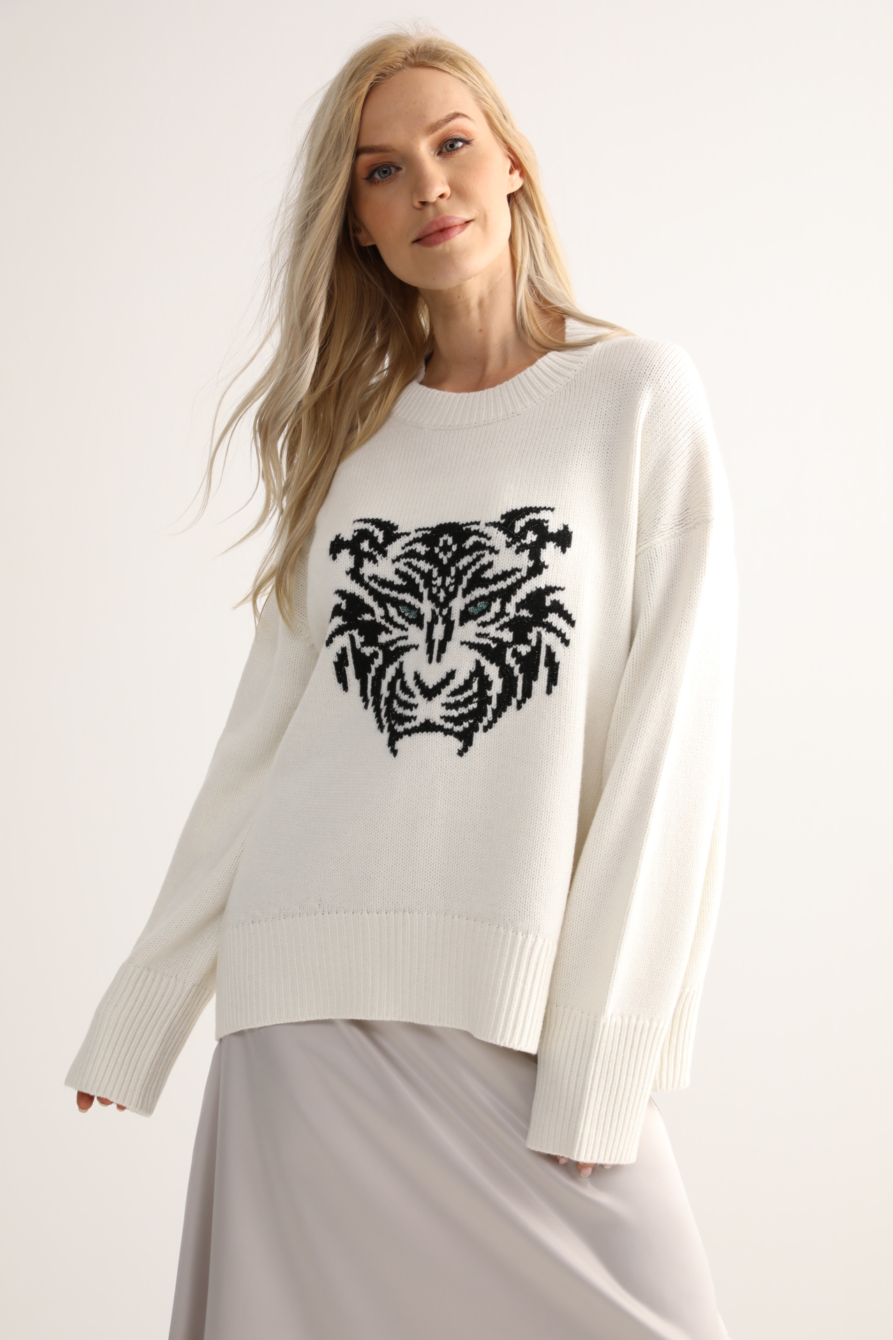 Shenzhen Xingrong Tong Trading Co., Ltd. – Women's sweaters 1