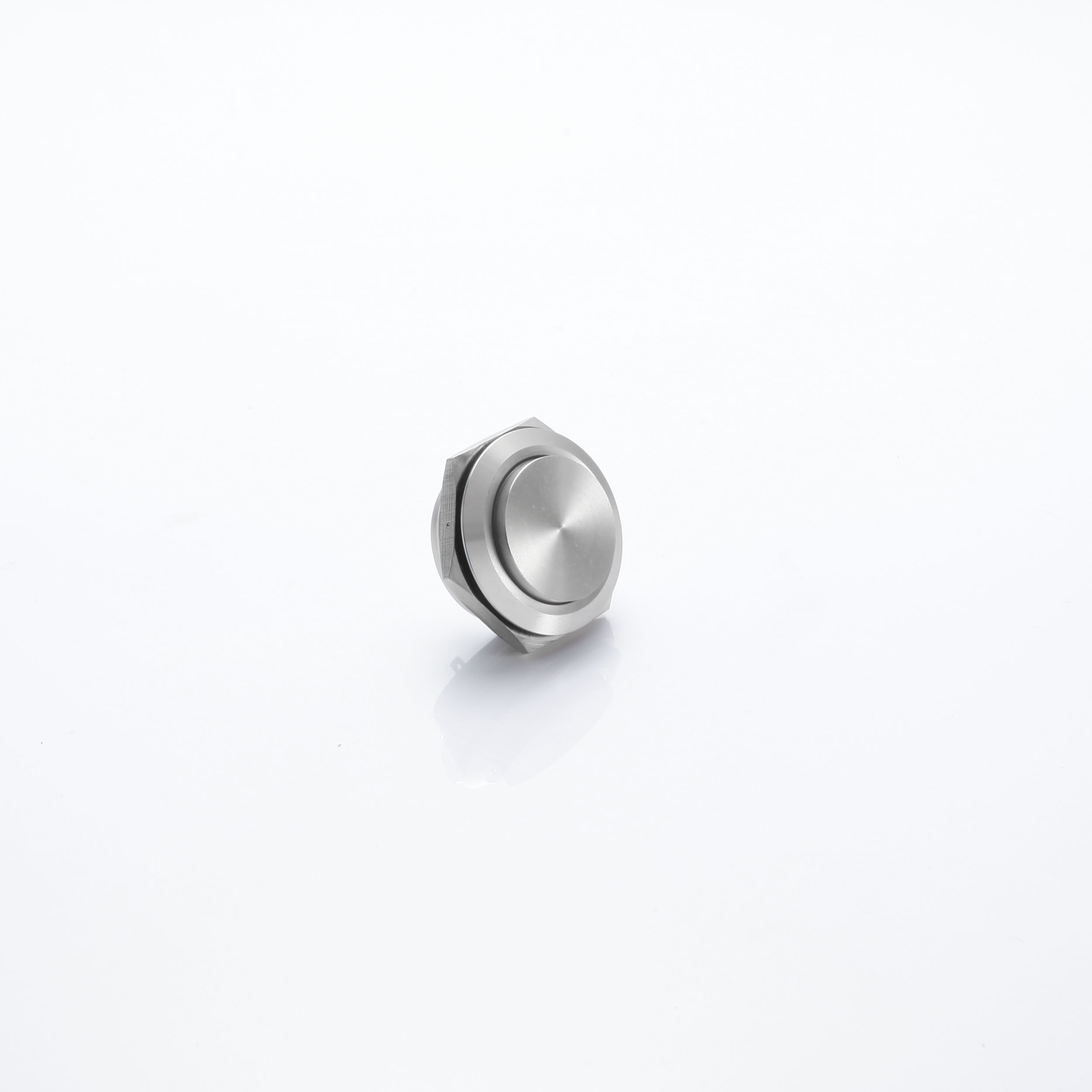 Ultra push button switch
