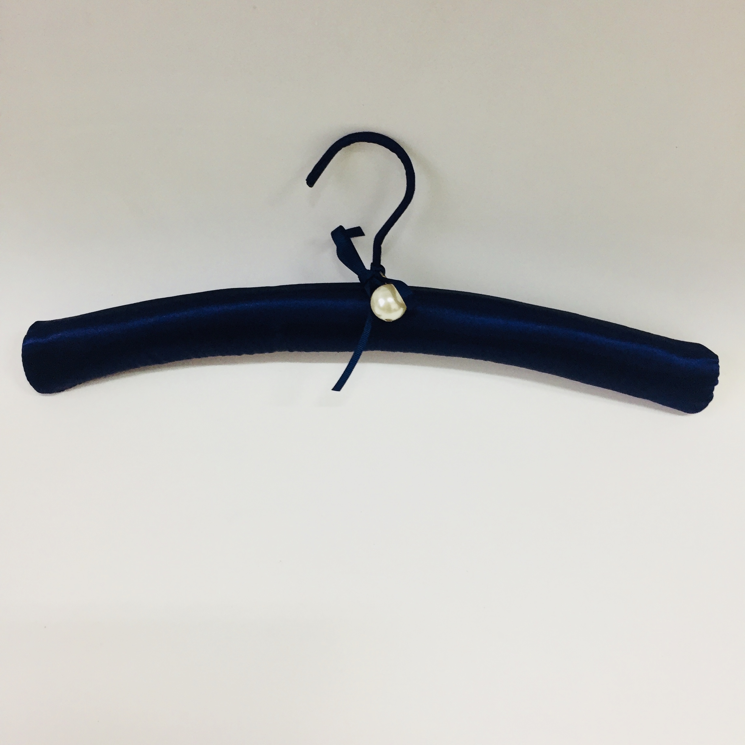 Color Fabric hanger