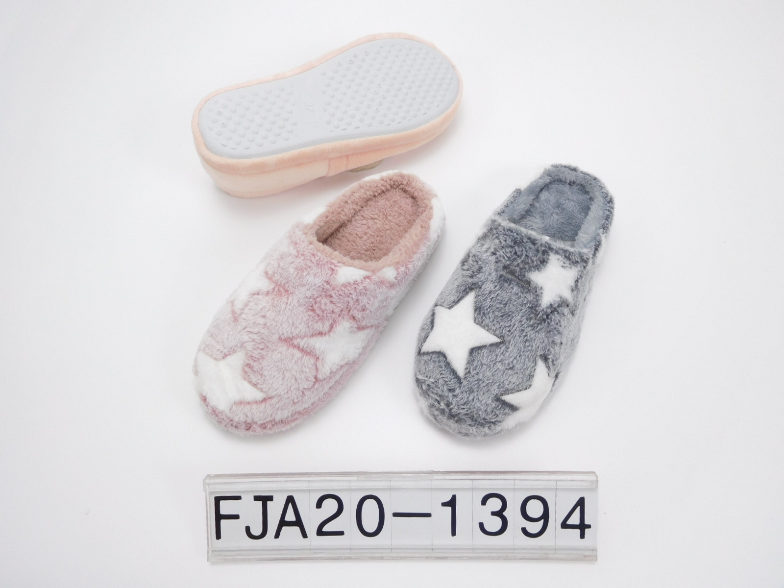 Indoor ladies slippers