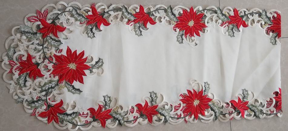 TABLERUNNER with embroidery