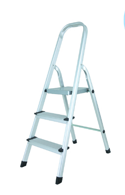 HOUSEHOLD ladder