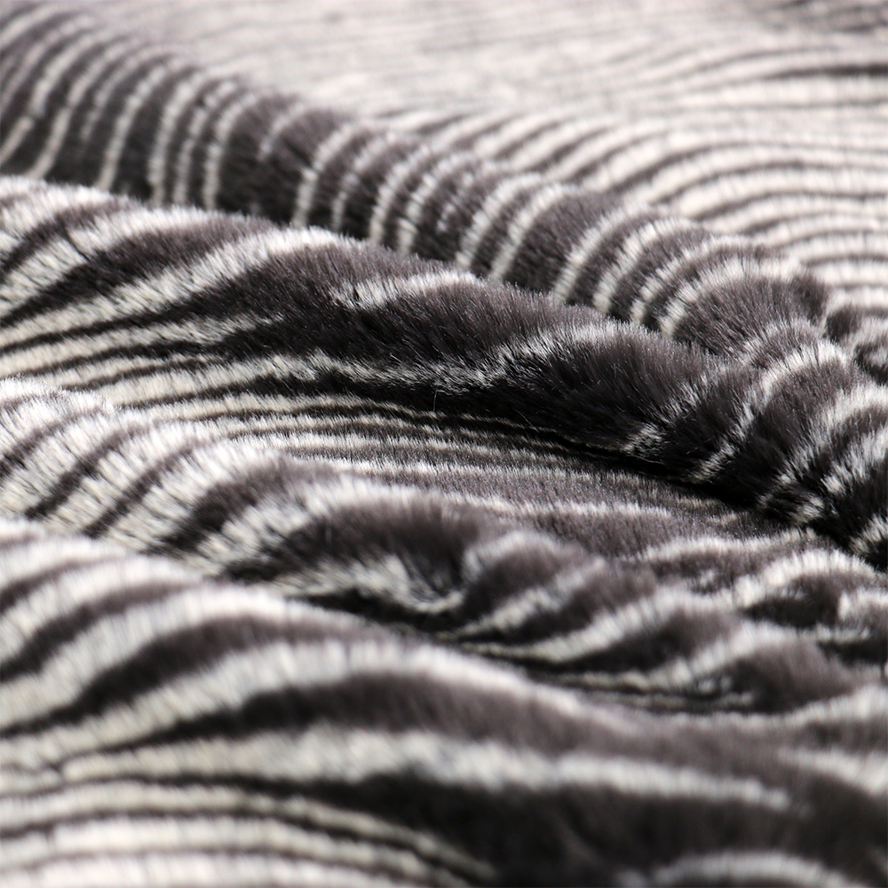 Discharge print elastic rabbit fur