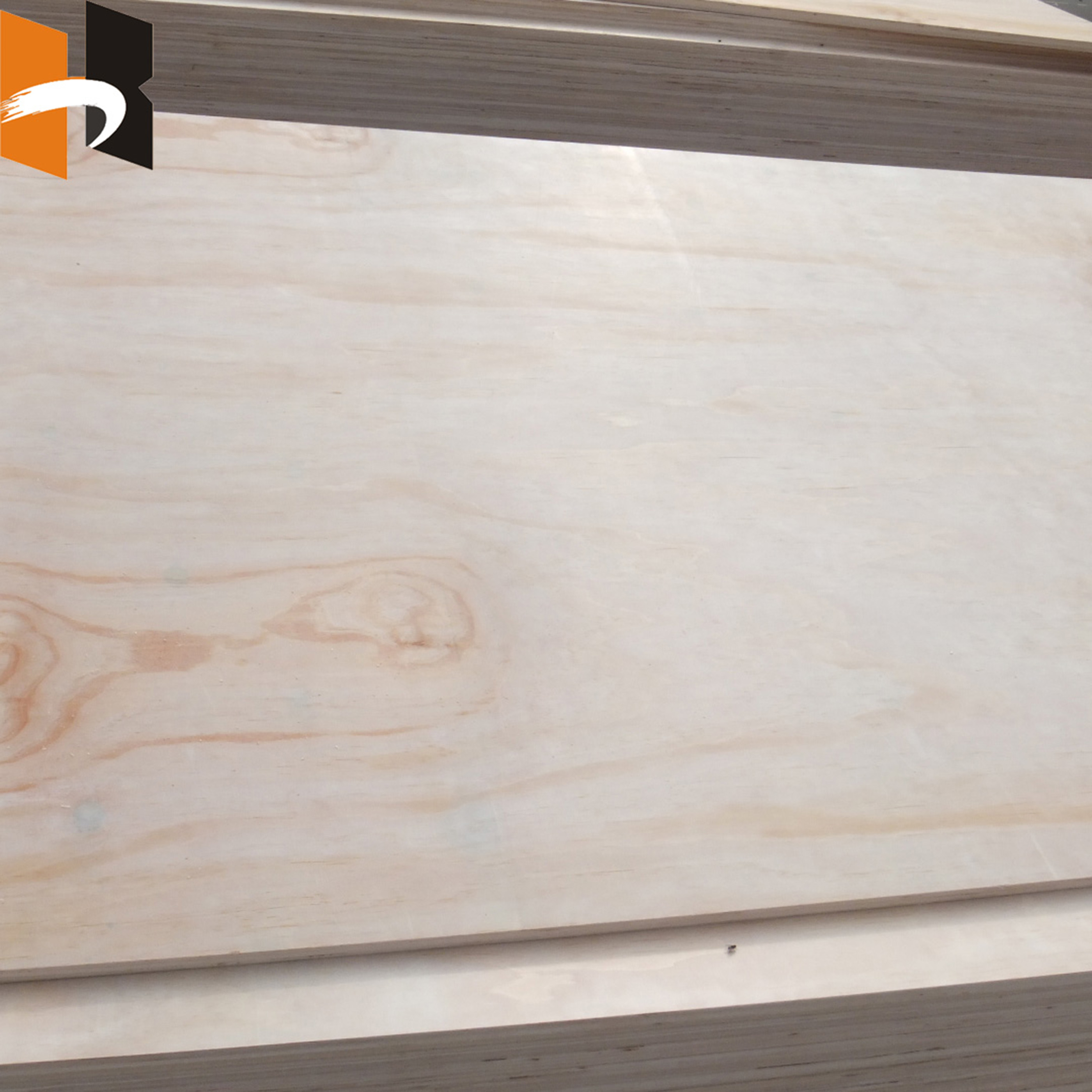 9mm 12mm Construction Formwork Finger Joint Core Radiata Pine Plywood