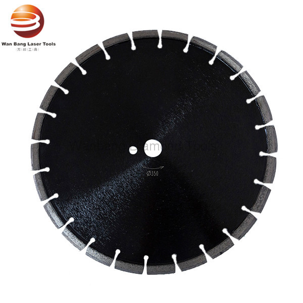 Laser welded diamond tuck point saw blade with flat and roof top segments