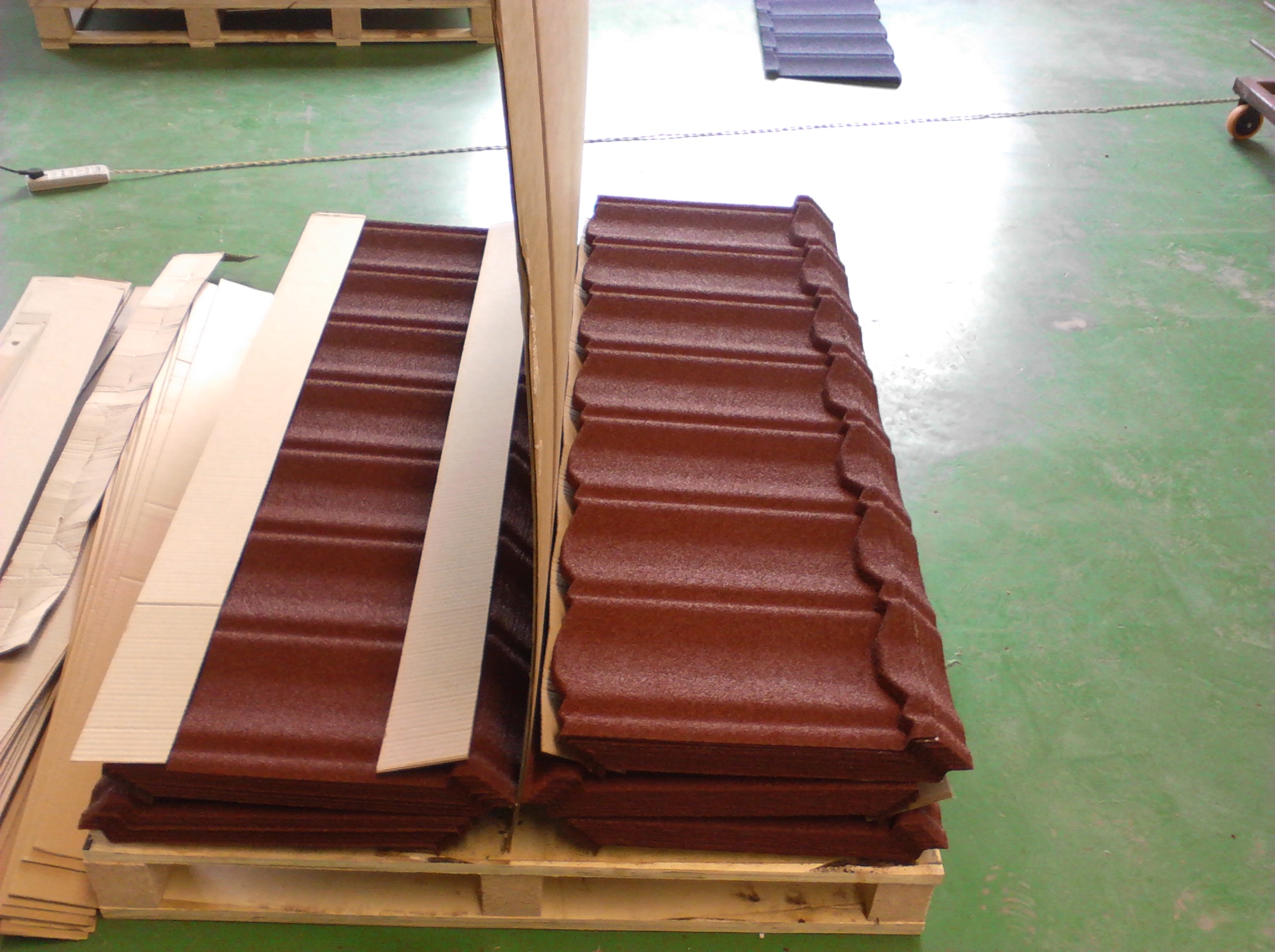 stone coated roofing tiles