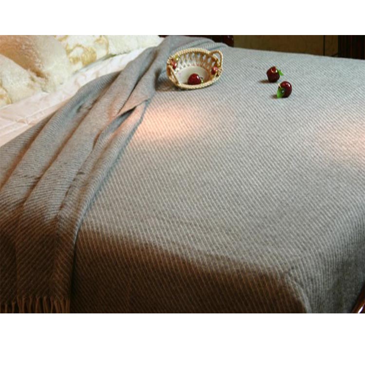 indoor&outdoor plain 100% wool blanket warm plaid
